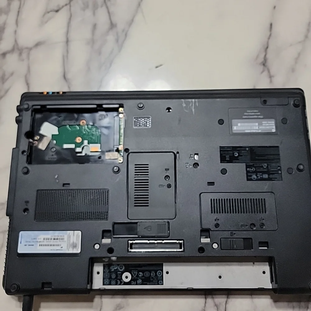HP ProBook 6555b Powers On Missing Battery And HD 3d Drive Guard Still Function
